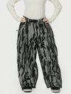 Women's Wild Motion Reflective Cargo Pockets Extra Baggy Snow Pants